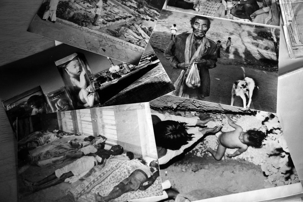 Sambhavna Clinic's library 7. Raghu Rai's photos